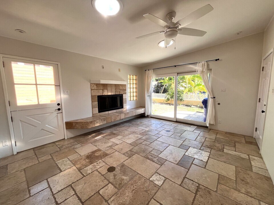 266 Fraxinella St in Encinitas, CA - Building Photo