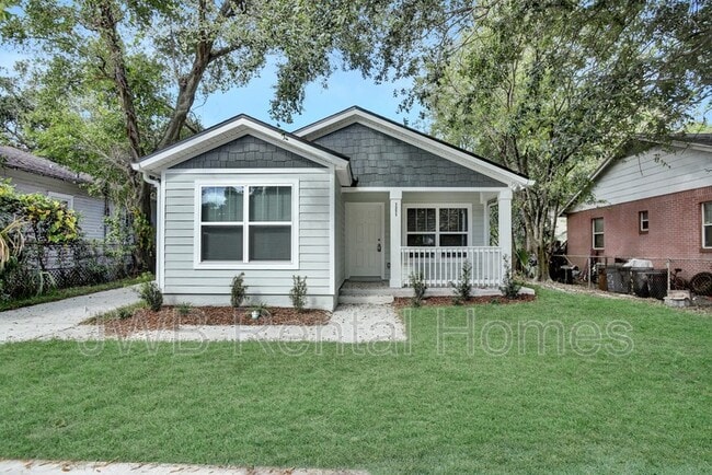 property at 2905 W 16th St