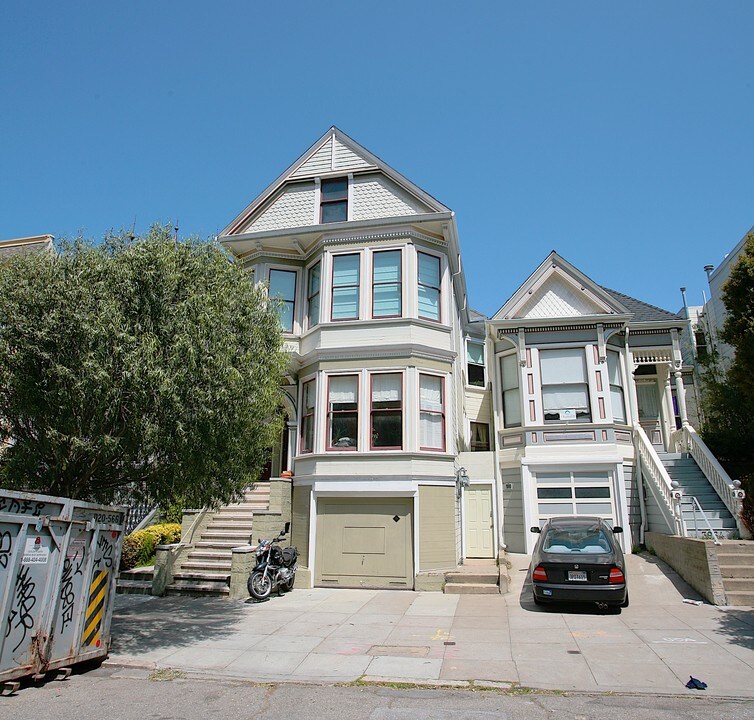 3970-3972 19th St in San Francisco, CA - Building Photo