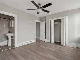 2542 N 33rd St in Philadelphia, PA - Building Photo