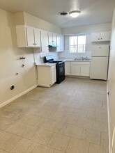 19 E Saginaw Way in Fresno, CA - Building Photo - Building Photo