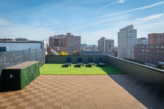 The Xander in Baltimore, MD - Building Photo - Building Photo