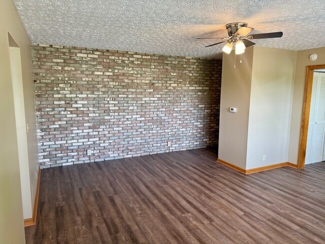 515 Monroe Ave