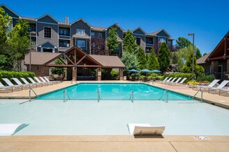 Falls at 109 in Lebanon, TN - Building Photo - Building Photo