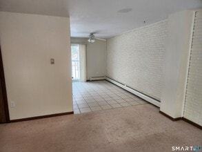 83 Churchill Way in Newington, CT - Building Photo - Building Photo