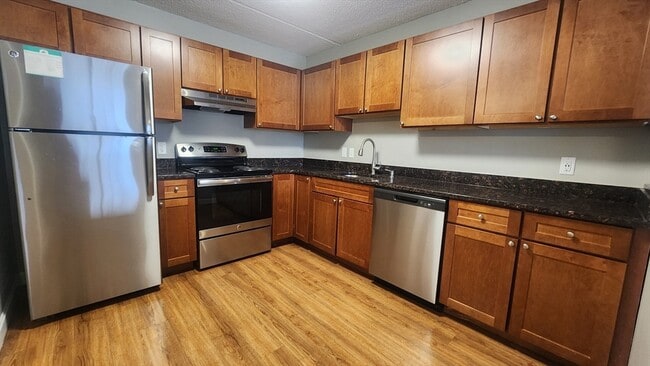50 Island View Pl