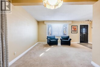 23 Shannon St in Barrie, ON - Building Photo - Building Photo