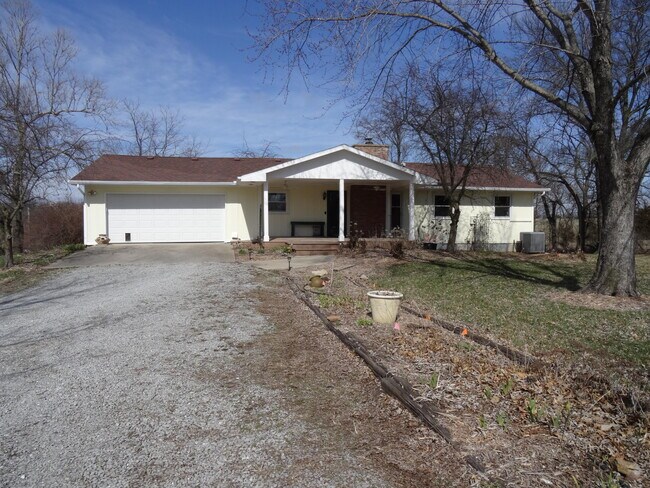 property at 11000 E St Charles Rd