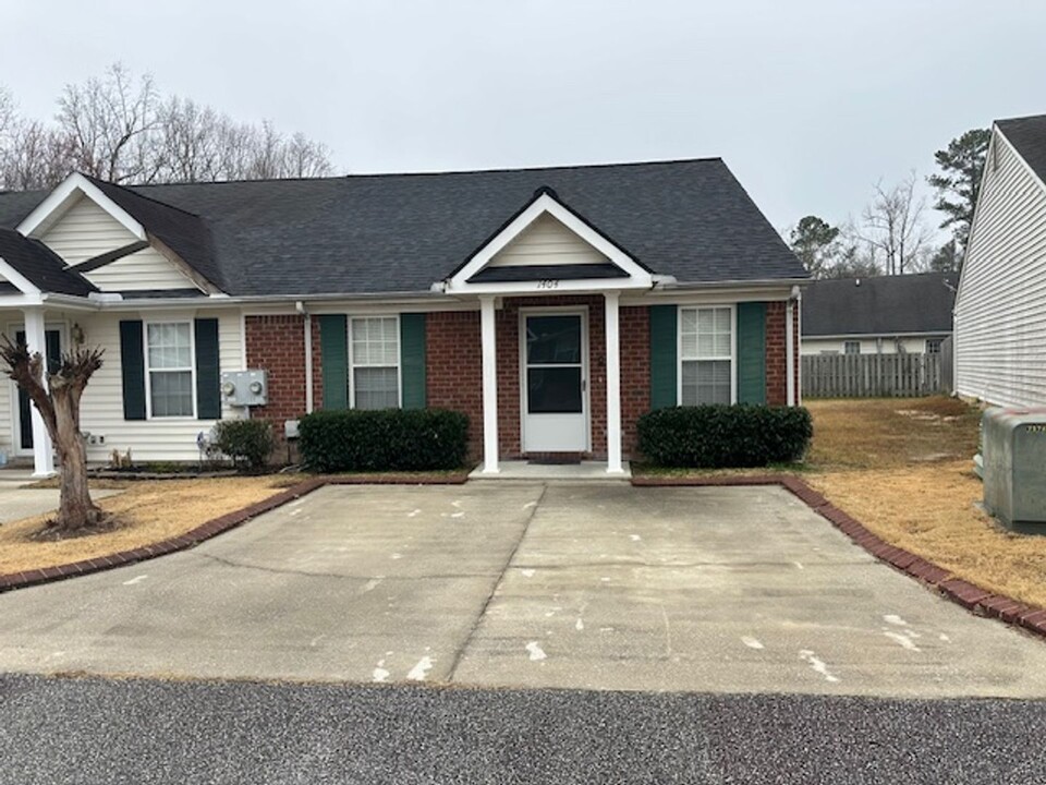 1404 Avery Landing in Martinez, GA - Building Photo