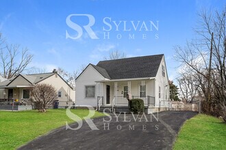 1752 Marston Rd in Columbus, OH - Building Photo - Building Photo