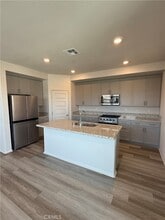 40475 Melrose Dr in Temecula, CA - Building Photo - Building Photo