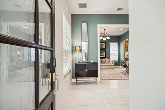 4506 Yupon St in Houston, TX - Building Photo - Building Photo