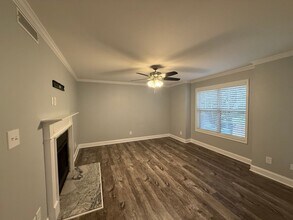 4021 Whirlaway Ct in Clemmons, NC - Building Photo - Building Photo