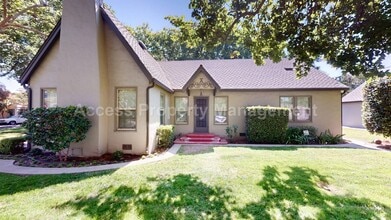 1200 Sycamore St in Turlock, CA - Building Photo - Building Photo