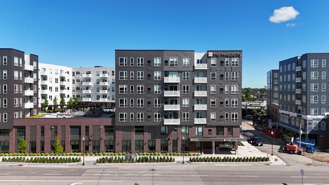 The Hallon in Hopkins, MN - Building Photo - Building Photo