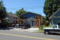 311 SE 28th Ave in Portland, OR - Foto de edificio - Building Photo