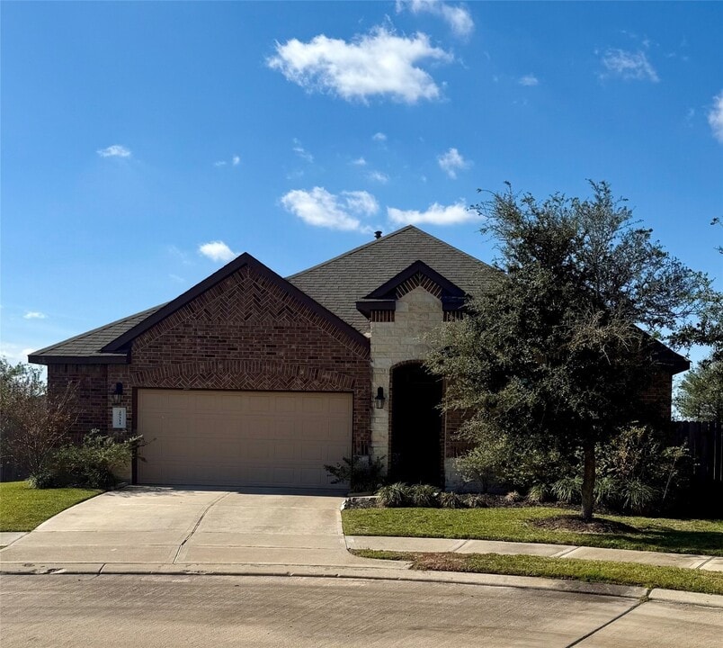 29311 Kellys Falls Ct in Katy, TX - Building Photo