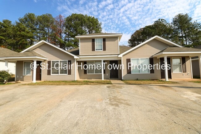 25B Shaley St in Lincoln, AL - Building Photo - Building Photo