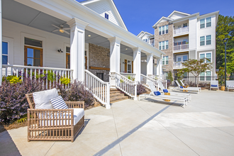 The Darby Apartments in Holly Springs, GA - Foto de edificio - Building Photo