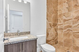 642 NW 15th Ave, Unit 642 in Fort Lauderdale, FL - Building Photo - Building Photo