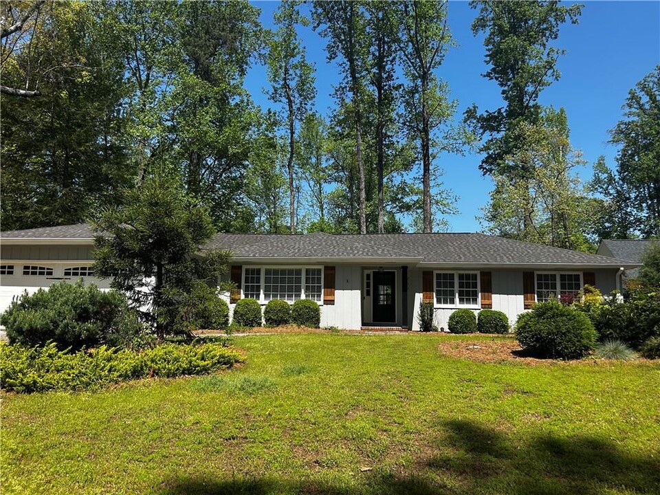 265 Pebble Trail in Alpharetta, GA - Building Photo