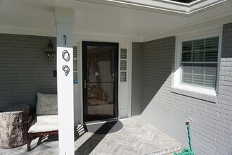 109 E Sand Hills Dr in Wilmington, NC - Building Photo - Building Photo
