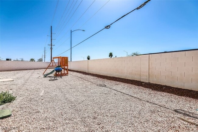 property at 3833 Via Lucia Dr