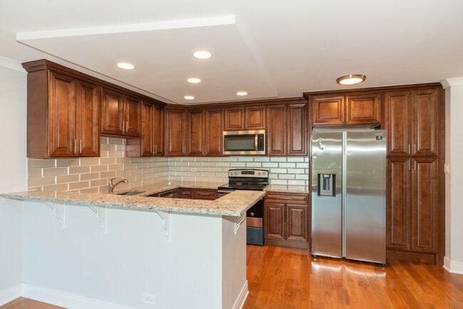 property at 4833 N Olcott Ave