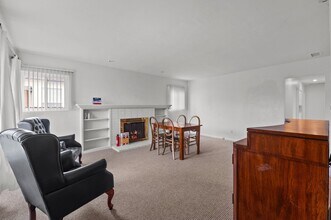 6233 Hobart St in San Diego, CA - Building Photo - Building Photo