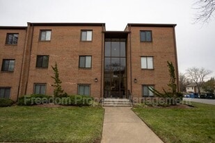 10629 Provincial Dr in Manassas, VA - Building Photo