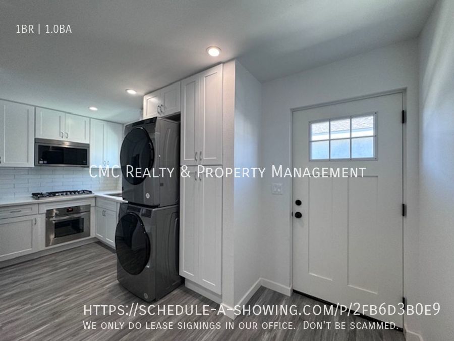 4815 Oliva Ave in Lakewood, CA - Building Photo