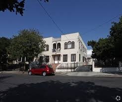 1833 11th Pl in Los Angeles, CA - Building Photo