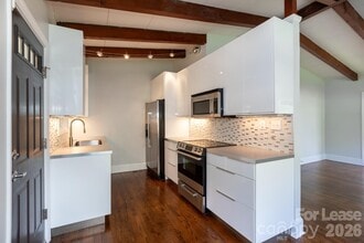 1901 Windham Pl in Charlotte, NC - Building Photo - Building Photo