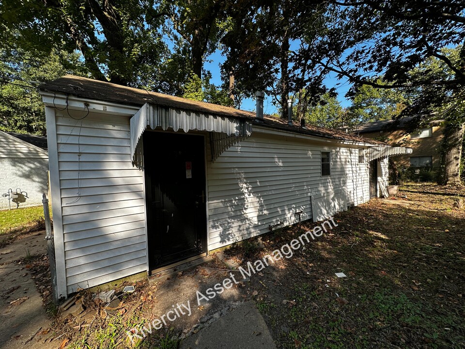 504 Philwood Cove in Memphis, TN - Building Photo