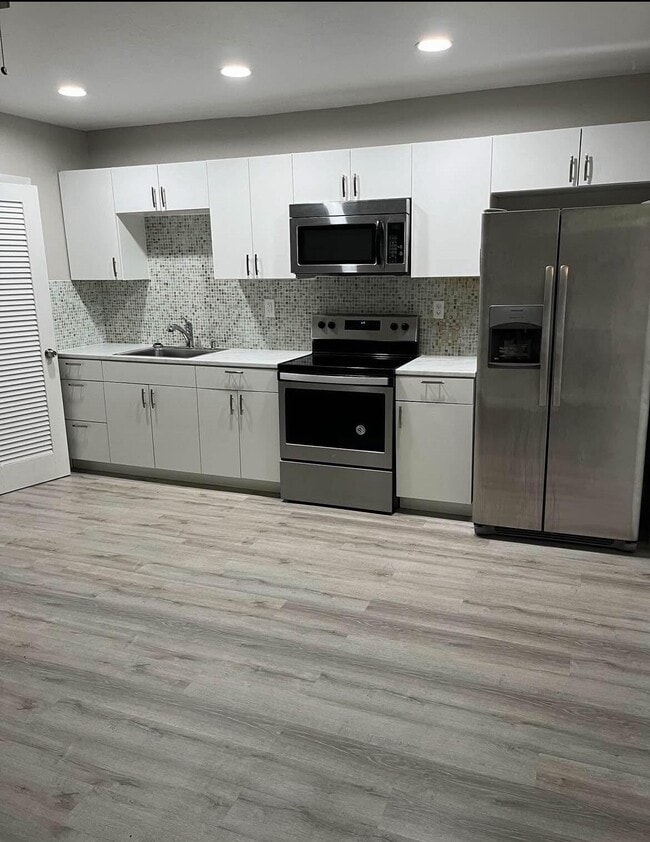 property at 515 Minnesota St
