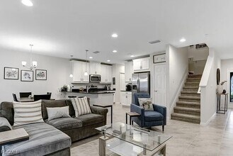 12123 Mahogany Cove St in Ft. Myers, FL - Building Photo - Building Photo