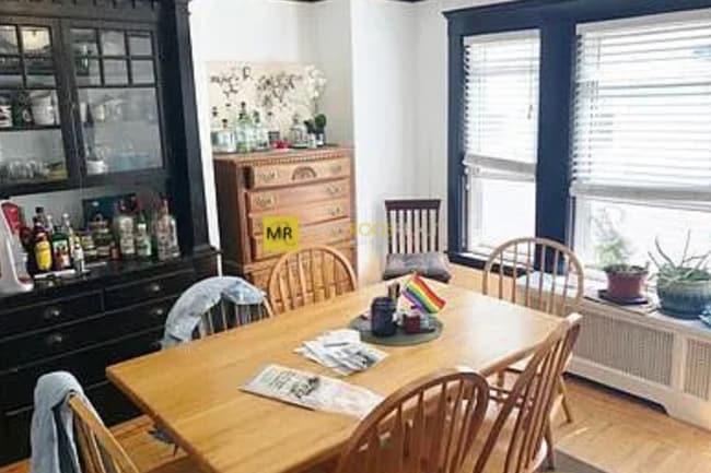 959 Broadway, Unit 1 in Somerville, MA - Foto de edificio - Building Photo