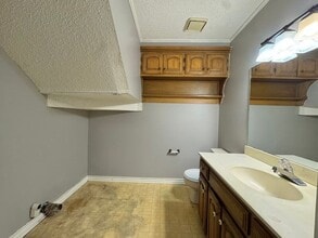 6220 Gould Pl in Texarkana, TX - Building Photo - Building Photo