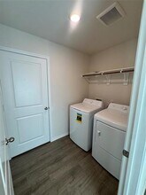 924 Jefferson in Knollwood, TX - Building Photo - Building Photo