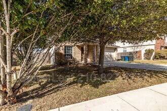 3329 Bluebird Ridge Dr in New Braunfels, TX - Building Photo - Building Photo