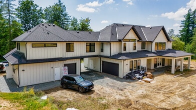 34165 Hartman Ave in Mission, BC - Building Photo - Building Photo