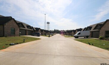 10243 County Rd 135 in Flint, TX - Building Photo - Building Photo