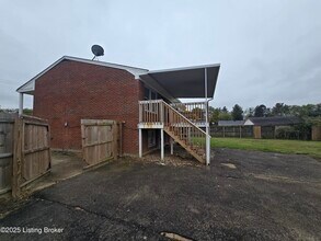 11306 Deering Rd in Louisville, KY - Building Photo - Building Photo