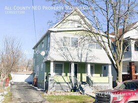 12321 Imperial Ave in Cleveland, OH - Building Photo