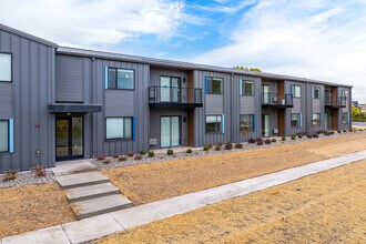 Boatworks Flats in Oshkosh, WI - Building Photo - Building Photo