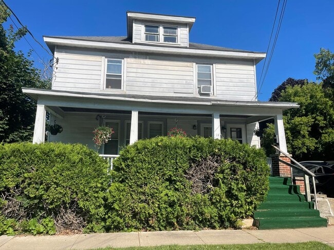 18 Macdonough St, Unit 2