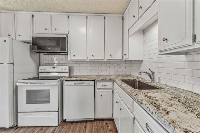 1361 W Mc Neill in Stephenville, TX - Building Photo - Building Photo