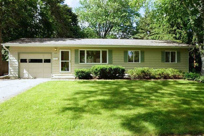 property at 5814 Meadowood Dr