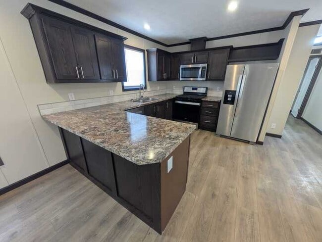 16213 Normandy St in Clinton Township, MI - Building Photo - Building Photo