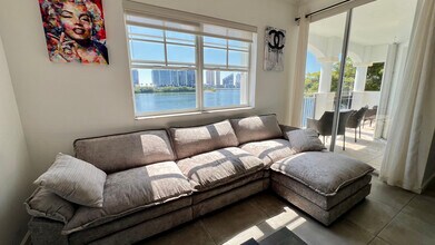 3255 NE 184th St, Unit 12408 in Aventura, FL - Foto de edificio - Building Photo